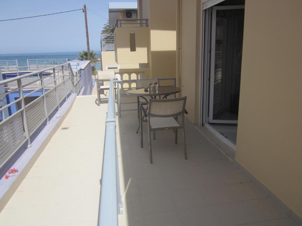 4S Beach Superior Apartments Stalida Chambre photo