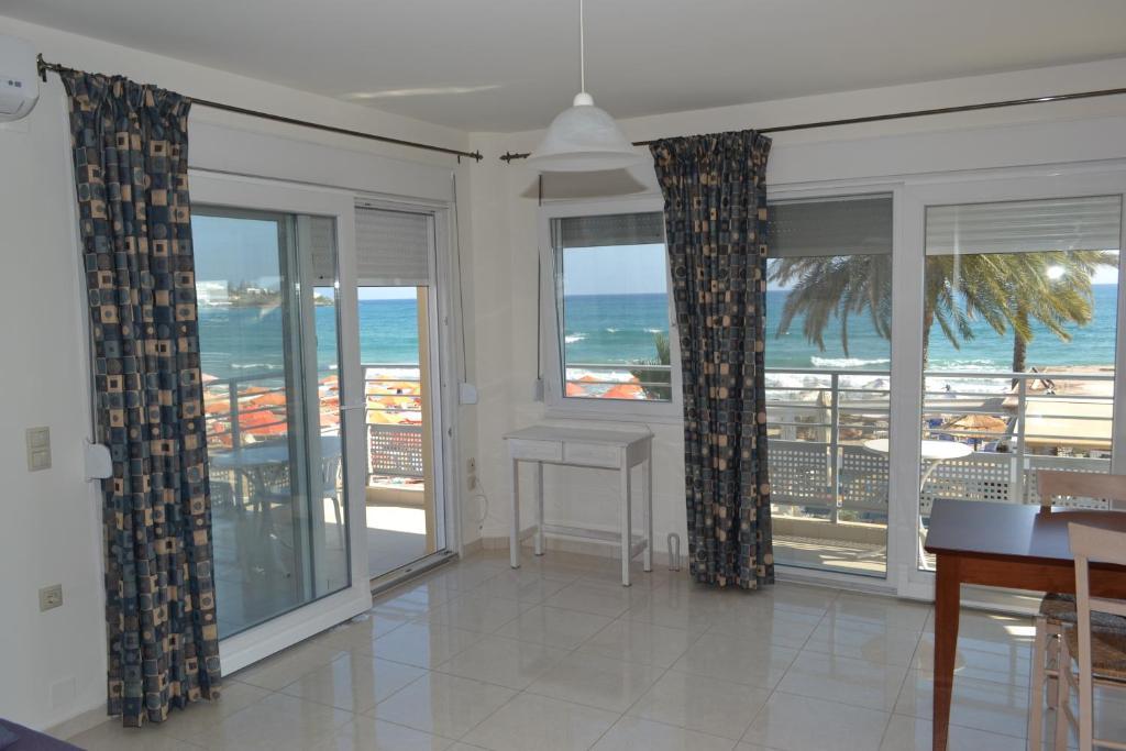 4S Beach Superior Apartments Stalida Extérieur photo