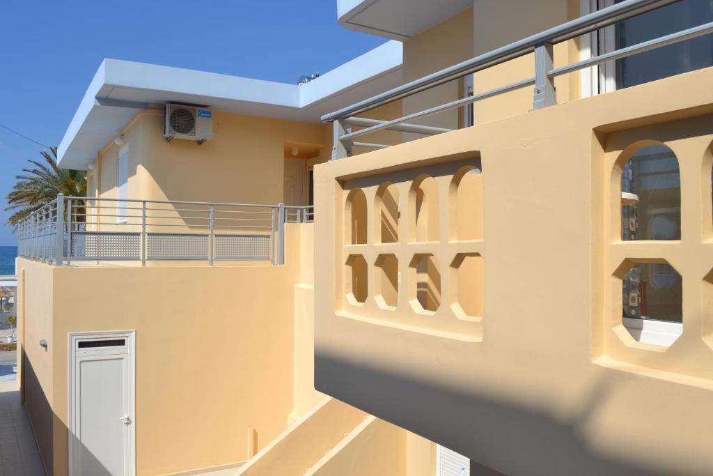4S Beach Superior Apartments Stalida Extérieur photo